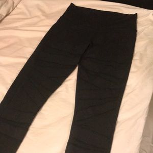 Mesh Lululemon Leggings 🖤